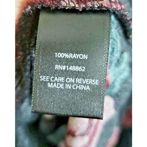 Torrid 1 Tunic Blouse Size 1 Black Pink Floral Button Front Gold Dots 1X 18/20 - Picture 7 of 9